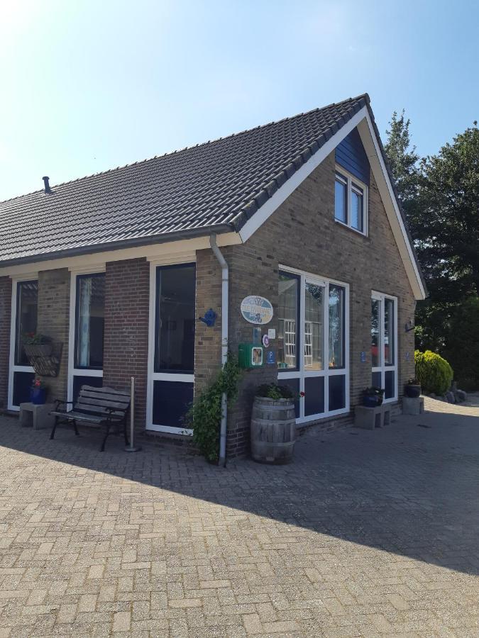 B&B De Kandelaar Biddinghuizen Bagian luar foto