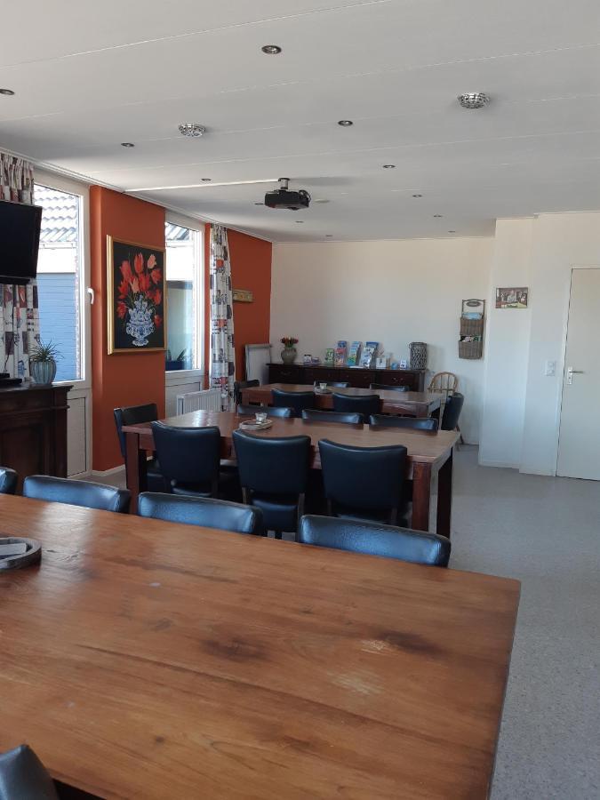 B&B De Kandelaar Biddinghuizen Bagian luar foto
